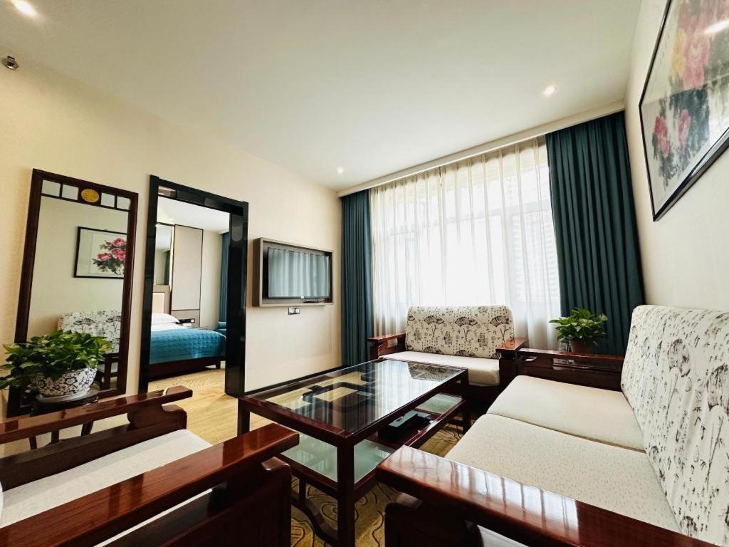 Lanzhou Hualian Hotel Exterior foto